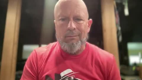 Snapshot of eevilempire chatting on 04/24/26, 06:54 Harley Biker online show from 04/24/26, 06:54