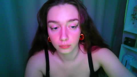 effie_balconii online show from 10/12/25, 11:42