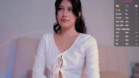 Snapshot of effsweet chatting on 09/12/25, 03:12 Eff online show from 09/12/25, 03:12