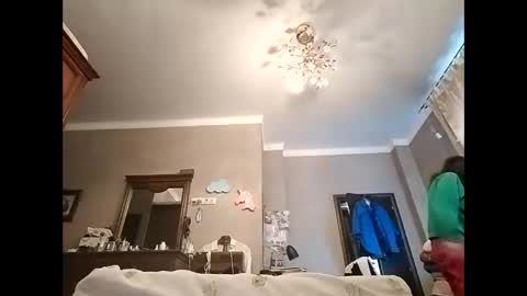 Snapshot of effy007 chatting on 12/24/24, 10:33 Effy online show from 12/24/24, 10:33