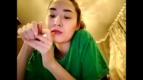 Snapshot of effy007 chatting on 03/01/25, 04:44 Effy online show from 03/01/25, 04:44