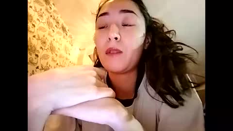 Snapshot of effy007 chatting on 09/20/25, 04:41 Effy online show from 09/20/25, 04:41