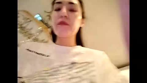 Snapshot of effy007 chatting on 09/28/25, 01:27 Effy online show from 09/28/25, 01:27