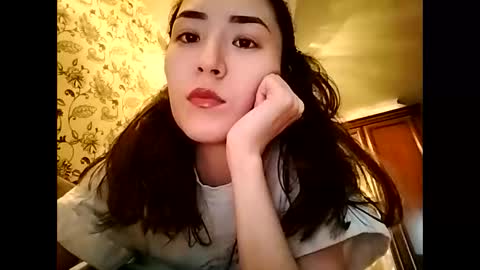 Snapshot of effy007 chatting on 10/15/25, 12:27 Effy online show from 10/15/25, 12:27