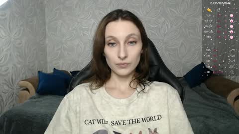 Snapshot of effy_gray chatting on 03/28/26, 02:44 Anna online show from 03/28/26, 02:44