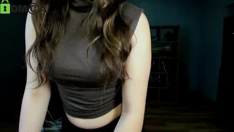 Snapshot of effy_royse chatting on 03/31/26, 11:43 Effy Royse online show from 03/31/26, 11:43