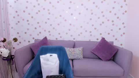 Effy online show from 02/25/25, 06:36