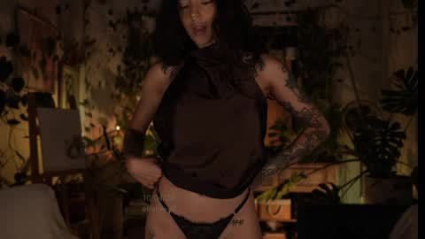 Snapshot of effylowell_ chatting on 04/11/26, 02:38 Effy online show from 04/11/26, 02:38