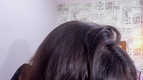 Snapshot of effystonnem chatting on 01/10/25, 06:49  E F F Y  online show from 01/10/25, 06:49