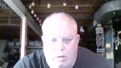Snapshot of efriff chatting on 07/24/26, 09:35 efriff online show from 07/24/26, 09:35
