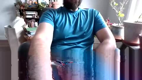 Snapshot of eggplantout chatting on 04/04/26, 07:11 Eggplant Out online show from 04/04/26, 07:11