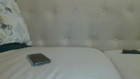 Im momo 35 Egyptian at Dubai online show from 02/08/25, 08:53