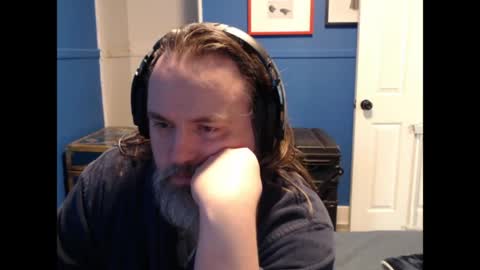 Snapshot of ehmac84 chatting on 05/30/26, 04:37 Eh Mac online show from 05/30/26, 04:37