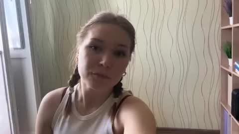 Mila online show from 06/27/26, 12:22
