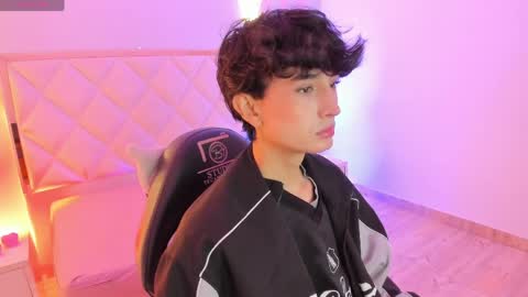 Snapshot of eidan_tay chatting on 04/01/26, 07:11 eidan_tay online show from 04/01/26, 07:11