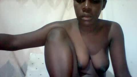 Snapshot of eileen_en chatting on 05/21/26, 02:51 eileen_en online show from 05/21/26, 02:51