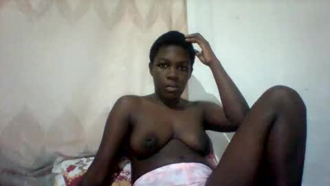 Snapshot of eileen_en chatting on 05/24/26, 01:27 eileen_en online show from 05/24/26, 01:27