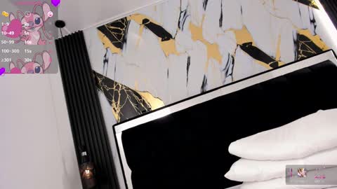 eileenn tanihara online show from 02/09/25, 05:54