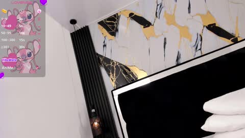 eileenn tanihara online show from 02/09/25, 08:56