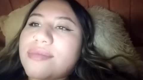 EIMY   MODEL INDEPENDENT online show from 02/05/26, 04:39