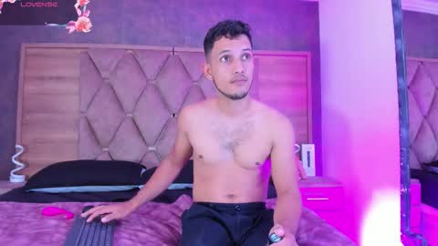 Snapshot of eimyandmaxi chatting on 01/16/26, 08:13 YG COUPLE online show from 01/16/26, 08:13