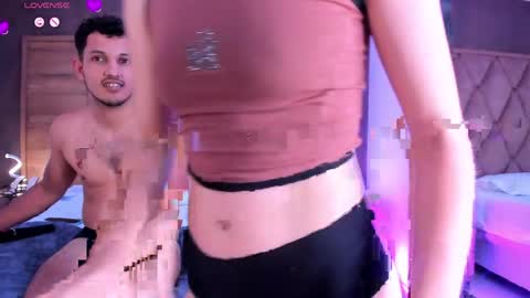 Snapshot of eimyandmaxi chatting on 03/30/26, 09:38 YG COUPLE online show from 03/30/26, 09:38