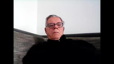 Snapshot of eisbaer1957 chatting on 02/16/25, 12:10 eisbaer1957 online show from 02/16/25, 12:10