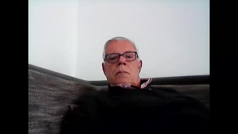 Snapshot of eisbaer1957 chatting on 04/05/26, 12:57 eisbaer1957 online show from 04/05/26, 12:57