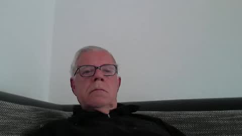 Snapshot of eisbaer1957 chatting on 04/12/26, 06:07 eisbaer1957 online show from 04/12/26, 06:07