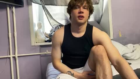 Snapshot of eitanhere chatting on 03/24/26, 11:26 Eitan online show from 03/24/26, 11:26