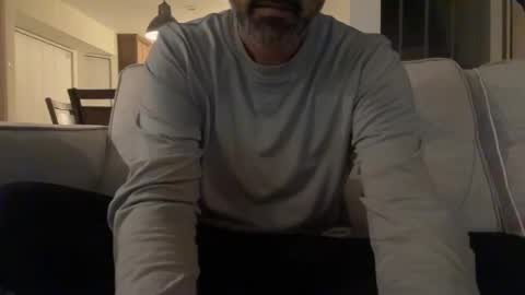 ejameshhh online show from 10/18/25, 03:53