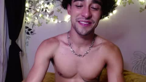 Snapshot of ekhtyr11 chatting on 03/20/26, 06:07 xoxo online show from 03/20/26, 06:07