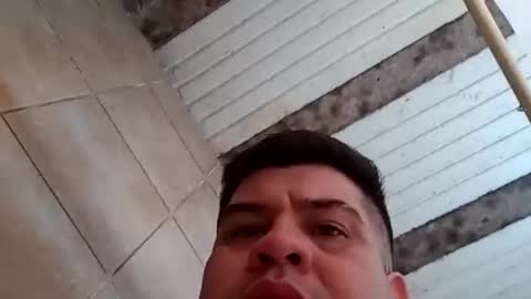 Snapshot of el131140 chatting on 10/19/25, 01:28 Sebastin online show from 10/19/25, 01:28