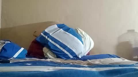 Sebastin online show from 12/21/25, 08:43