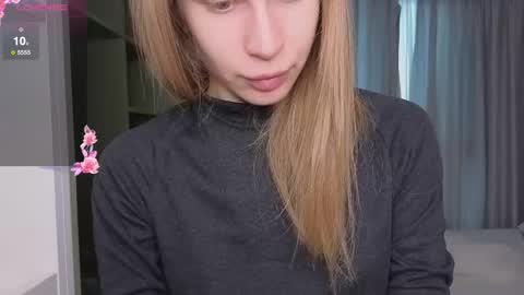 please read my bio there is information about private shows and about my personality online show from 02/11/26, 05:01