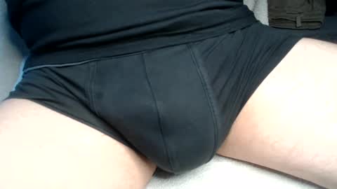 Snapshot of el_gato_lusty chatting on 12/13/24, 09:02 el gato lusty online show from 12/13/24, 09:02