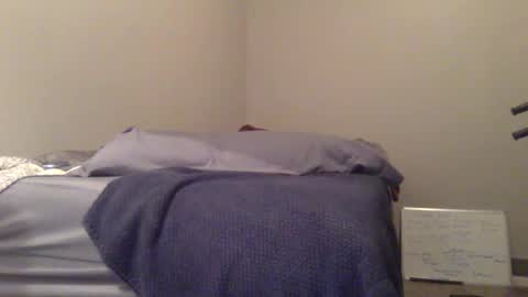 Snapshot of el_papi24 chatting on 04/30/26, 01:23 el_papi24 online show from 04/30/26, 01:23