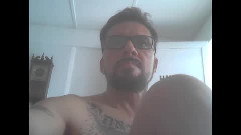 Snapshot of el_principe_veryhot chatting on 11/02/25, 05:37 el_principe_veryhot online show from 11/02/25, 05:37