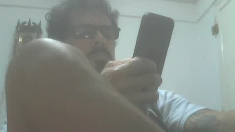 Snapshot of el_principe_veryhot chatting on 06/15/26, 11:40 el_principe_veryhot online show from 06/15/26, 11:40