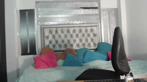 Snapshot of el_principee chatting on 03/11/25, 11:23 el_principee online show from 03/11/25, 11:23