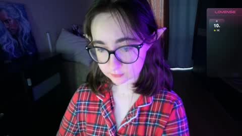 If you like it when I meow give me a thumbs up online show from 12/05/24, 09:17