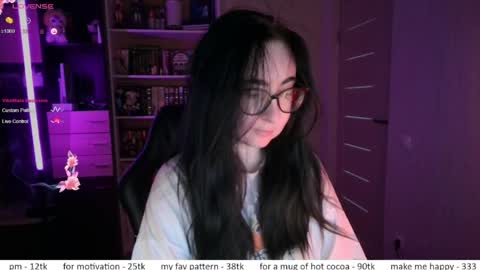 If you like it when I meow give me a thumbs up online show from 04/13/26, 10:43