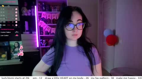 Snapshot of el_sweety chatting on 07/14/26, 10:09 If you like it when I meow give me a thumbs up online show from 07/14/26, 10:09