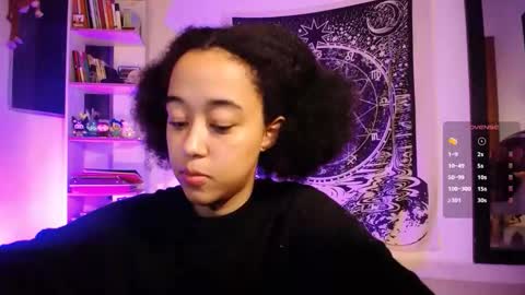 Ela  Help me reach 100 thumbs up online show from 02/02/26, 05:39