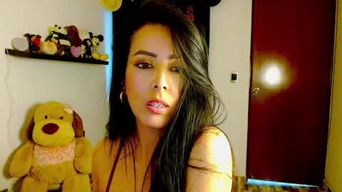 Snapshot of ela_3611 chatting on 12/16/24, 10:13 ela_3611 online show from 12/16/24, 10:13