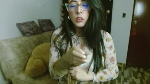 Snapshot of ela_3611 chatting on 03/16/26, 05:44 ela_3611 online show from 03/16/26, 05:44