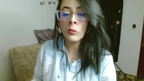 Snapshot of ela_3611 chatting on 03/17/26, 03:11 ela_3611 online show from 03/17/26, 03:11