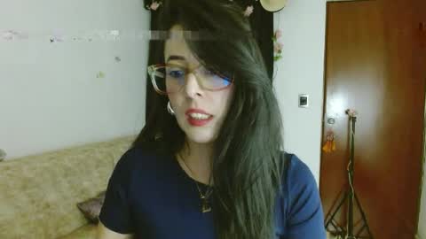 Snapshot of ela_3611 chatting on 04/13/26, 03:34 ela_3611 online show from 04/13/26, 03:34