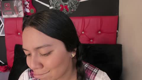 Ela online show from 01/06/25, 10:05