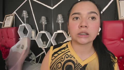 Ela online show from 01/19/25, 10:28